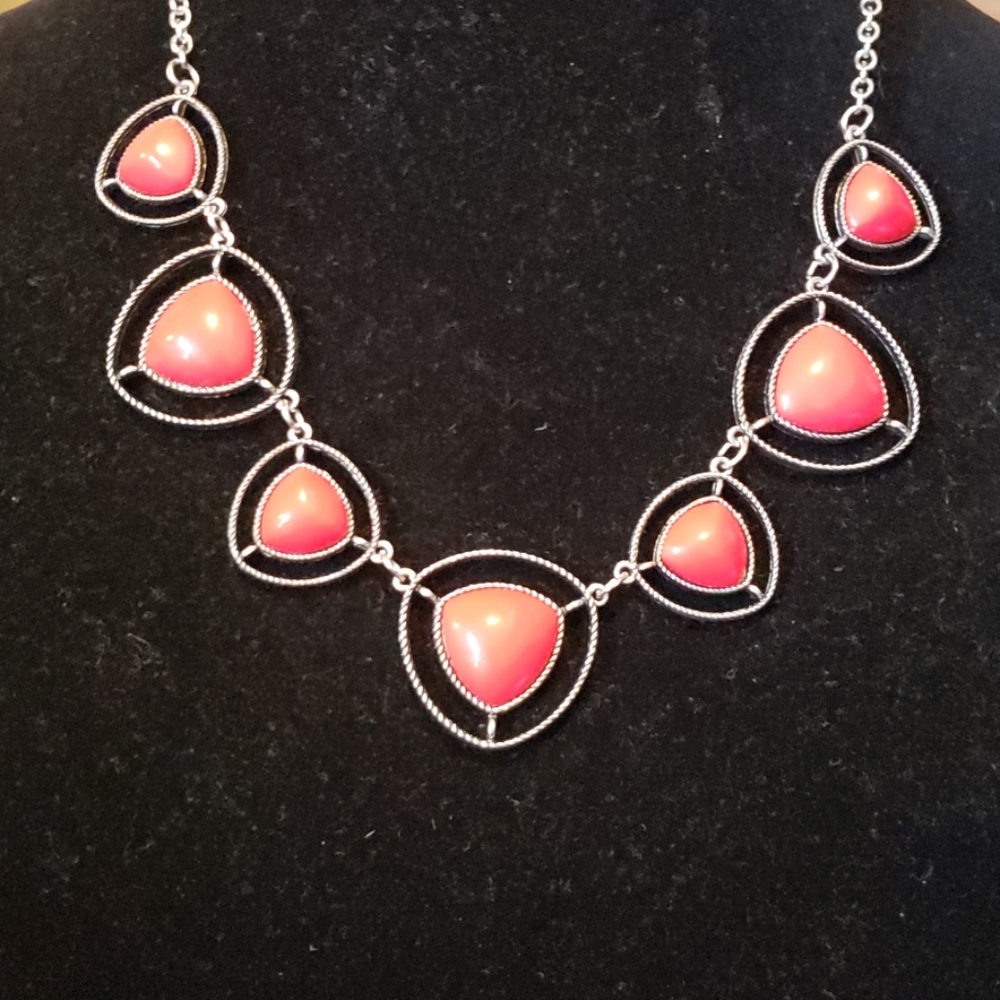 Paparazzi Jewelry: 1year Vintage